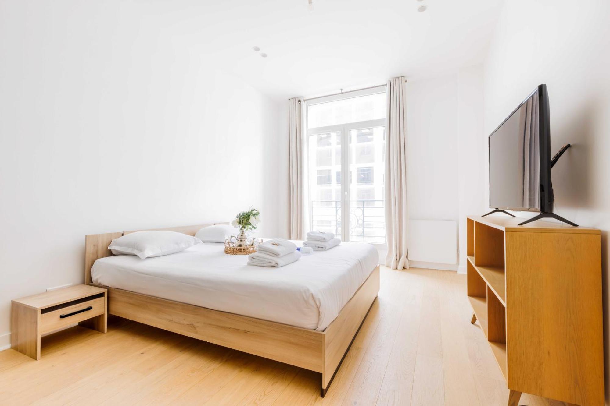 Appartamento Magnificent - 3br-6p - Europe Parigi
